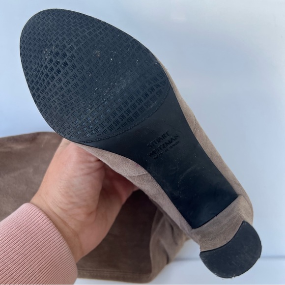 Stuart Weitzman Highland Boots in Light Gray/Taupe 6 - Picture 9 of 10